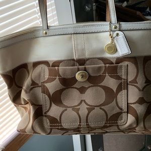 Coach signature tote